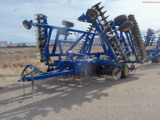 2010 Landoll 6230-33