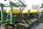 2004 John Deere 1770NT
