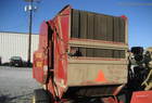 1996 New Holland 664