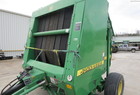 1997 John Deere 566