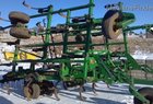 2012 John Deere 2410