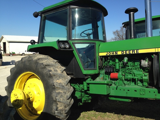 1982 John Deere 4640