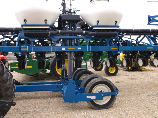 2011 Kinze 3600