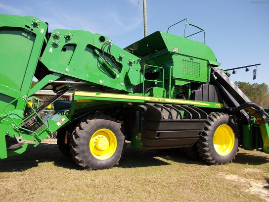 2012 John Deere 7760