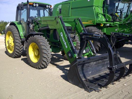 2009 John Deere 7330 Premium