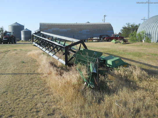 John Deere 590