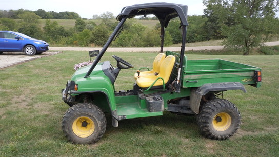 2006 John Deere HPX 4X4