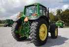 2008 John Deere 7230