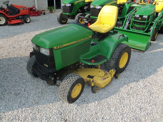 1996 John Deere 445