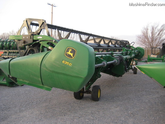 2010 John Deere 635D