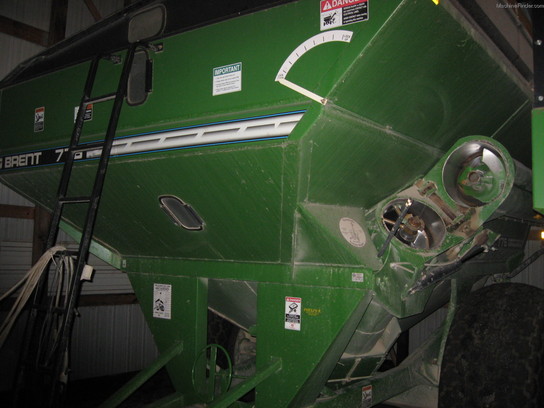 2002 Brent 776