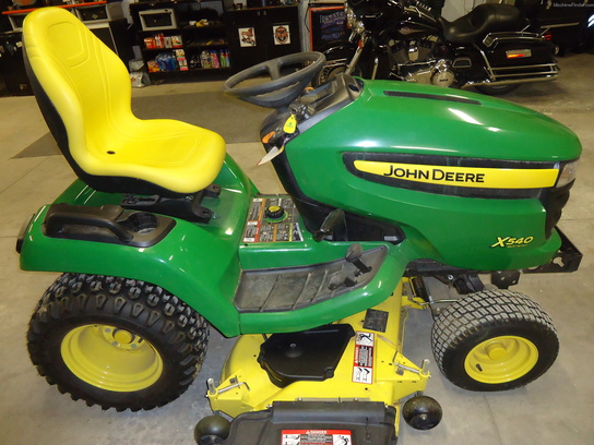 2012 John Deere X540