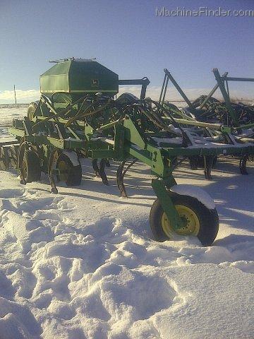 1998 John Deere 737