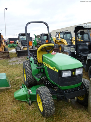 2001 John Deere 4100