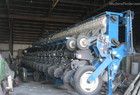 2002 Kinze 3650