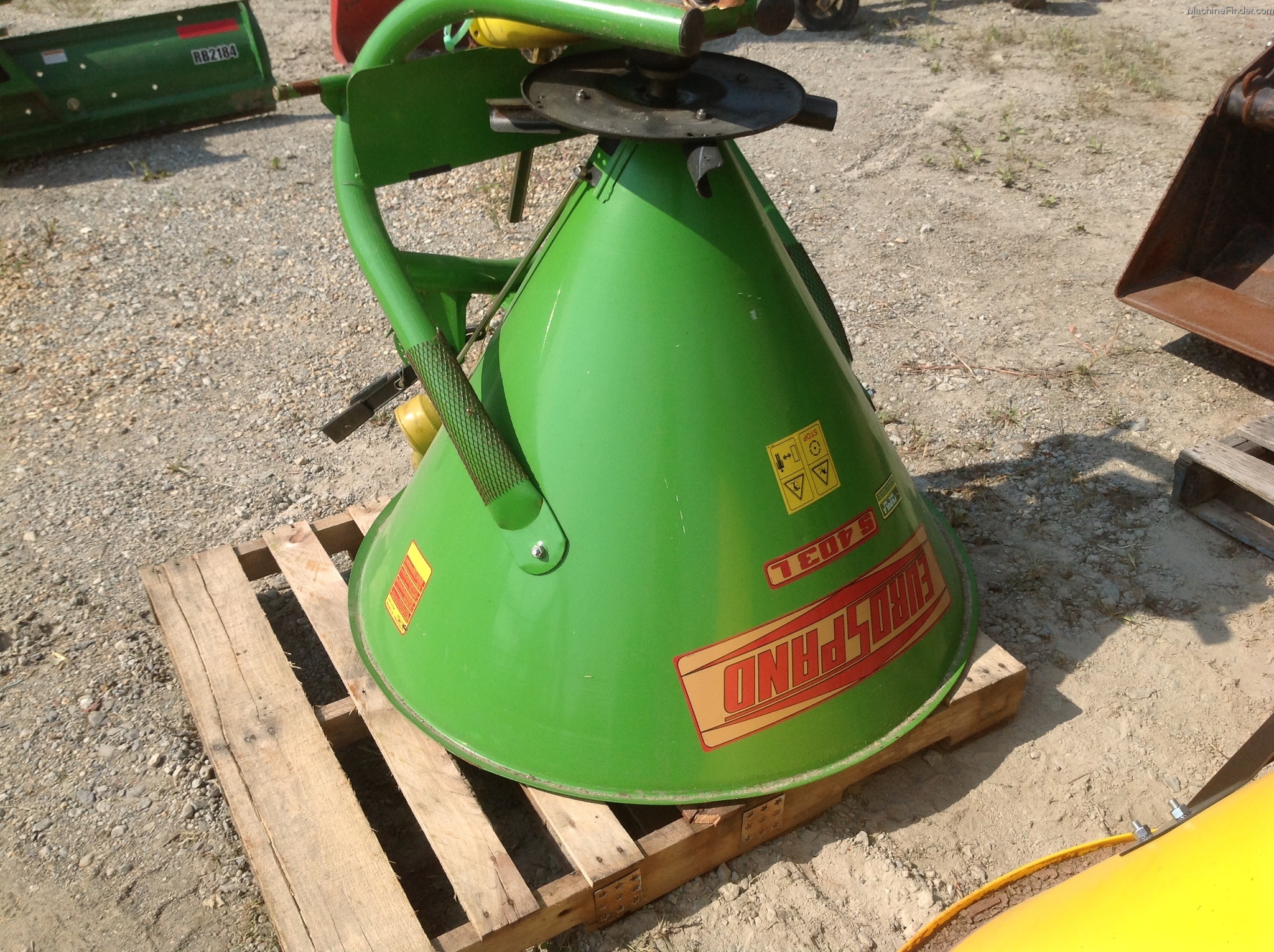 2002 John Deere Euro Span S403 3PT. Hitch Spreaders Fertilizer