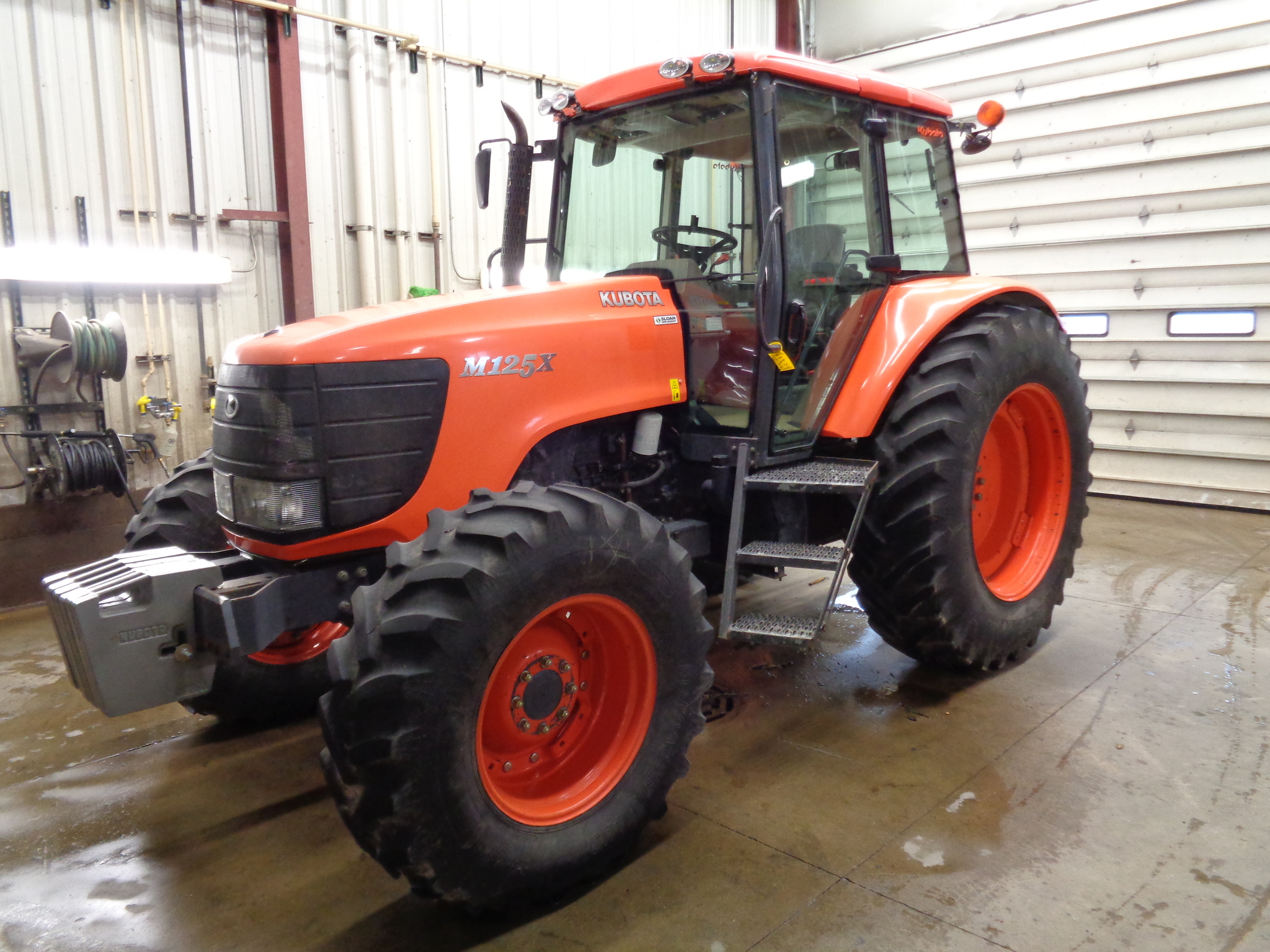 Kubota M125X Utility Tractors for Sale [40728]