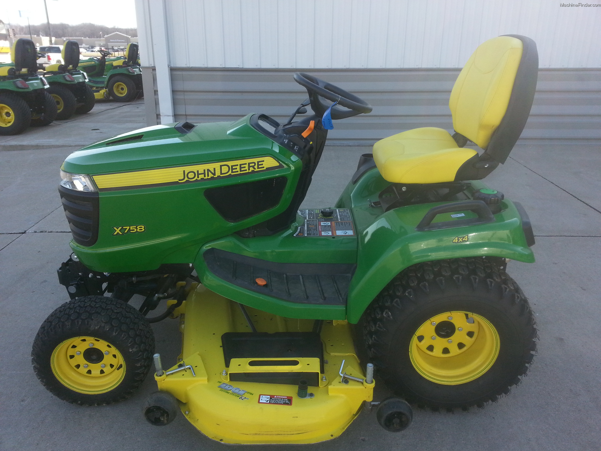 2014 John Deere X758 Lawn & Garden and Commercial Mowing John Deere