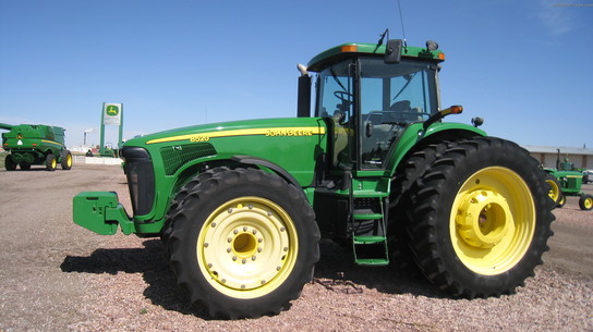 2005 John Deere 8520