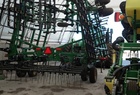  John Deere 2210