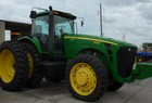 2007 John Deere 8230