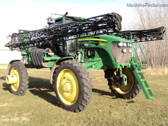 2011 John Deere 4830