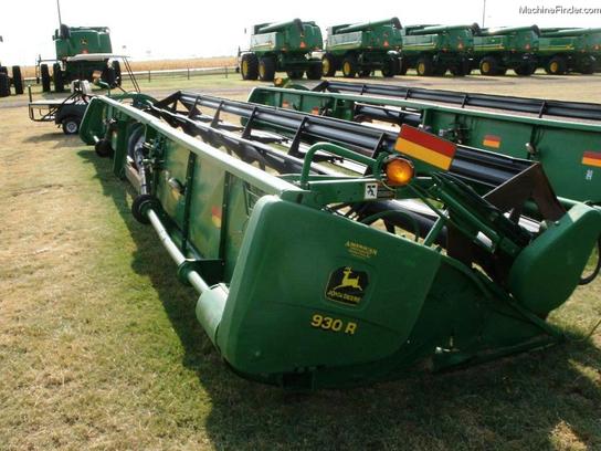 2000 John Deere 930R
