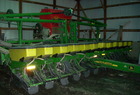 2000 John Deere 24R22