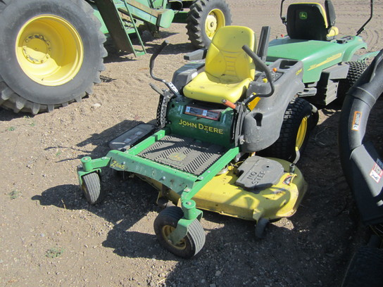 2010 John Deere Z445
