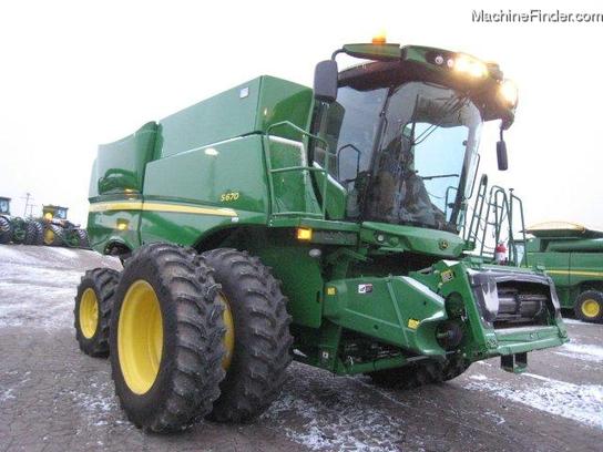 2012 John Deere S670