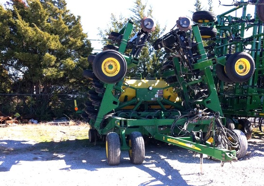 2004 John Deere 1890