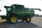 2012 John Deere S670