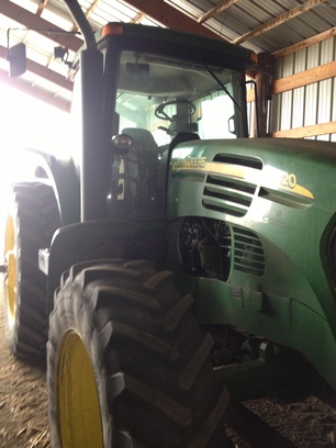 2005 John Deere 7920