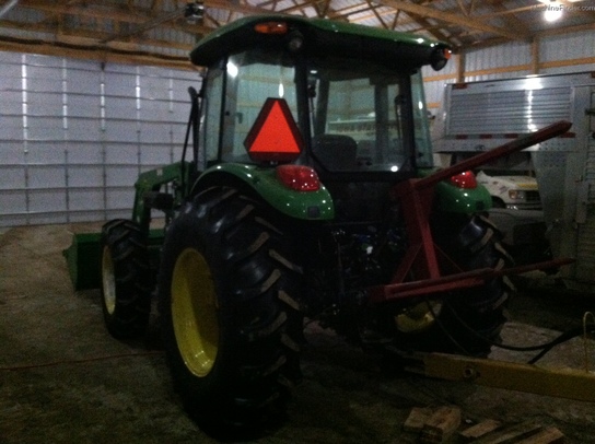 2011 John Deere 5101E