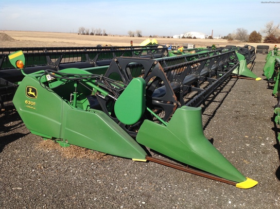 2005 John Deere 630F