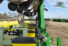 2002 John Deere 1720