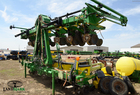 2002 John Deere 1720