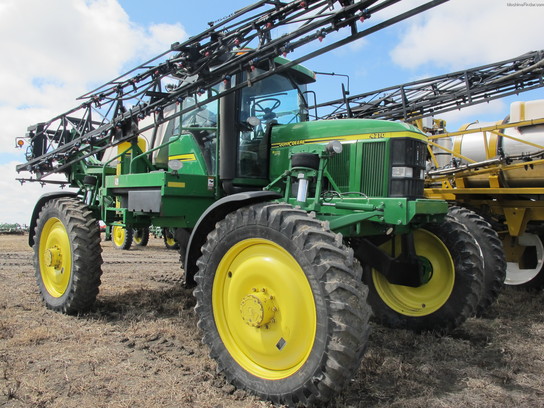 2003 John Deere 4710