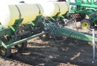  John Deere 7000