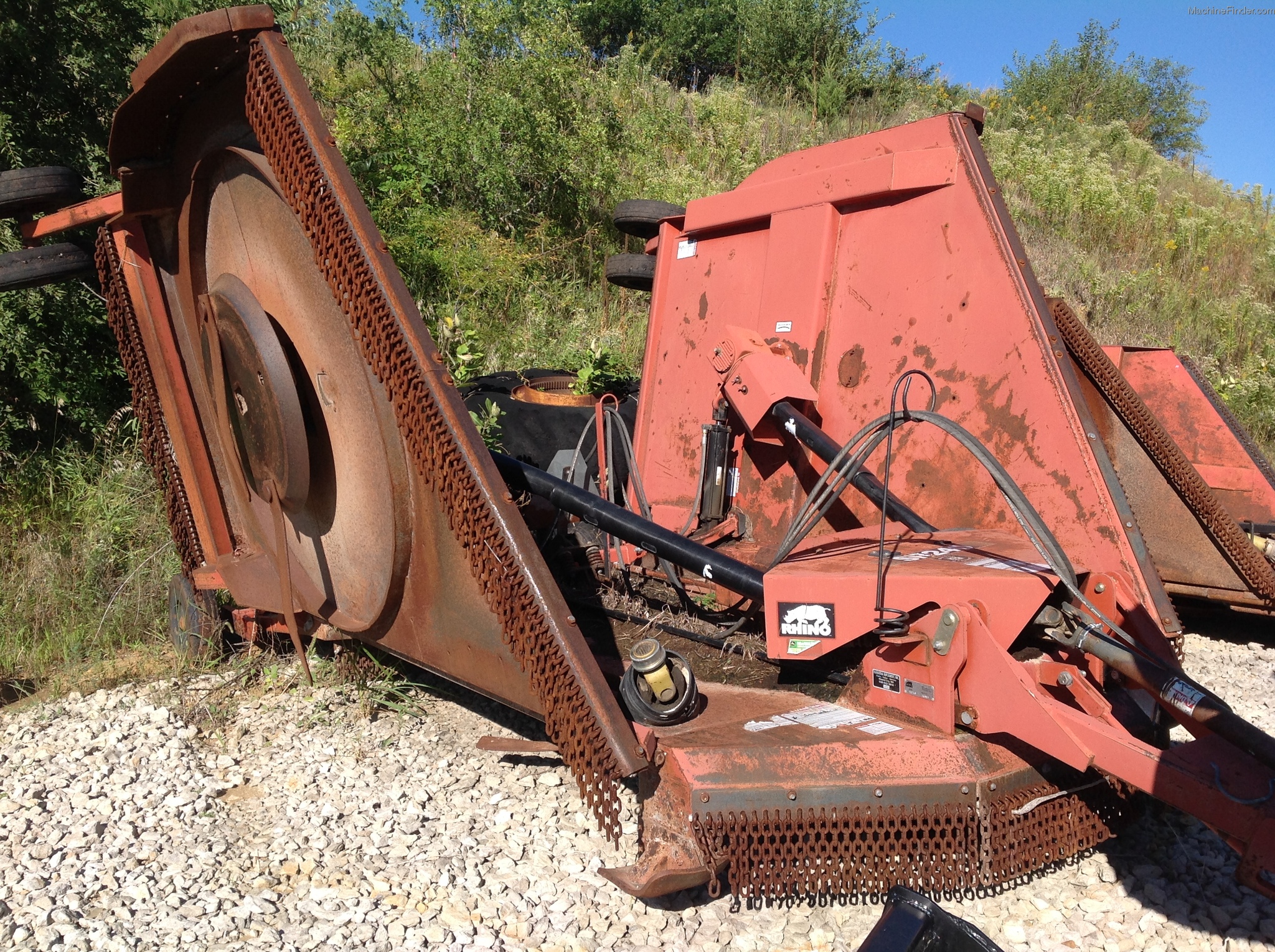 Rhino SR240 Rotary Cutters, Flail mowers, Shredders John Deere