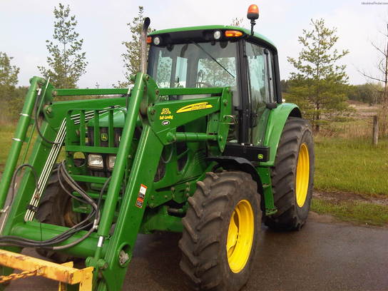 2010 John Deere 6330 Cab