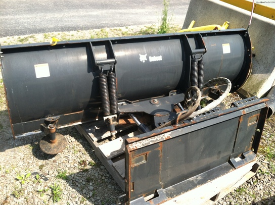  Bobcat 84 SNOWBLADE