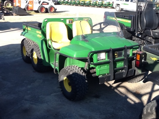 2002 John Deere 6X4