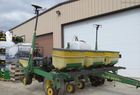 2000 John Deere 7240