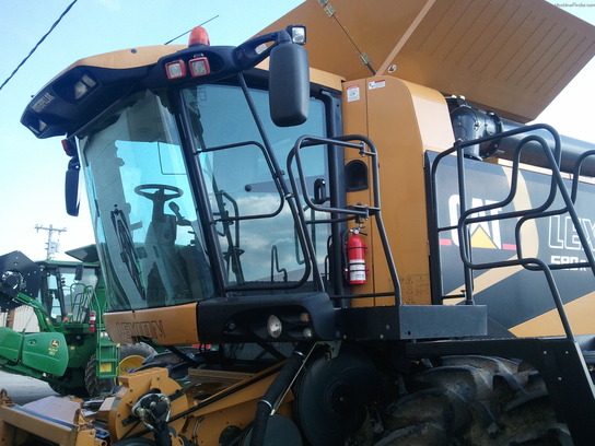 2006 Caterpillar 580R