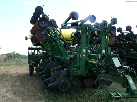 2008 John Deere 1790