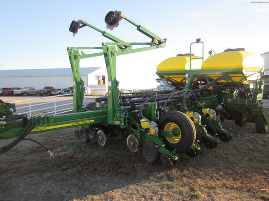2011 John Deere 1770NT