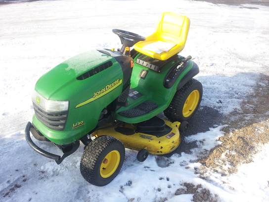 2005 John Deere L130