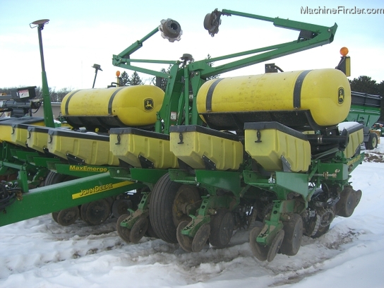 2011 John Deere 1760