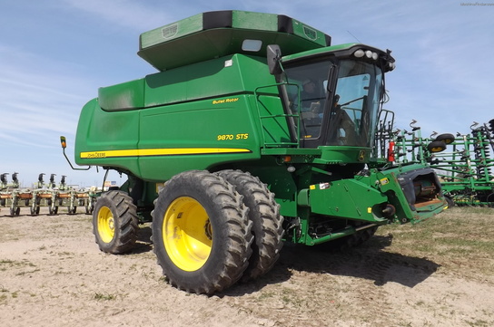 2008 John Deere 9870 STS COMBINE